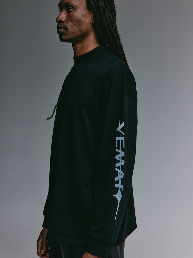 Dante wearing the YEMAT Shadowline Longsleeve