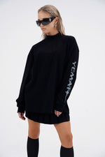 Yemat black long sleeve female front side Yemat sleeve print 240 GSM organic cotton luxury streetwear