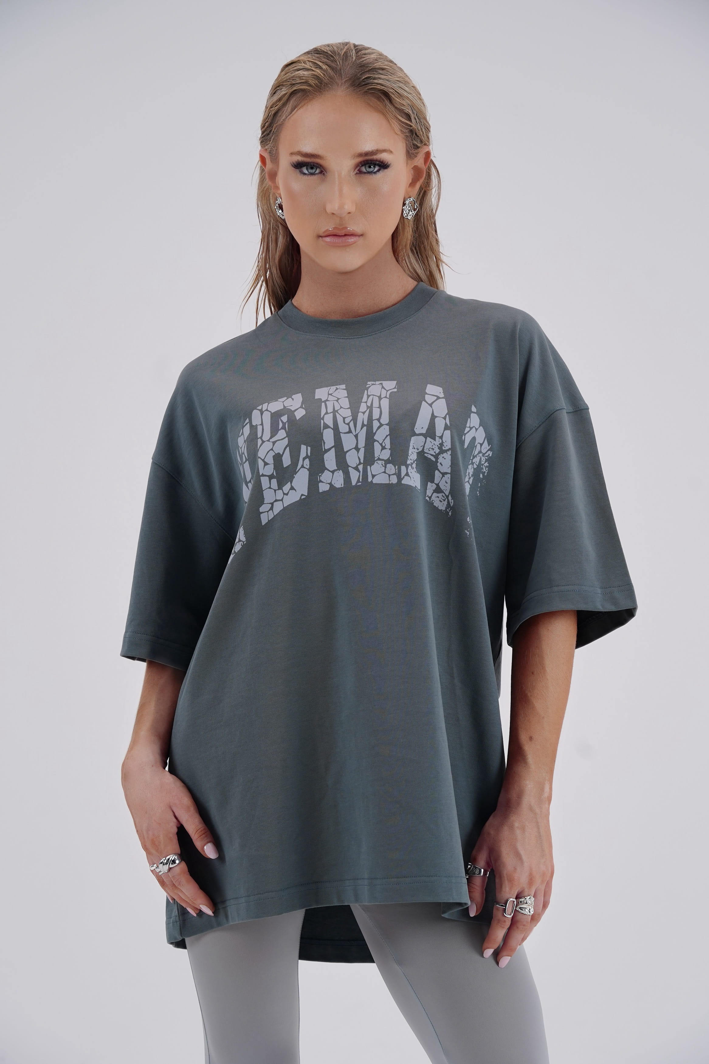Yemat Fracture Edge Classic Tee female front YEMAT collegiate print 240 GSM organic cotton streetwear