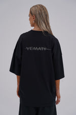 Yemat Velvet Icon Black Tee female back Yemat velvet print detail organic cotton made in Portugal